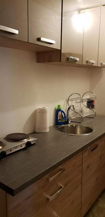 privát femamki Apartman Licsérd Kültér fotó