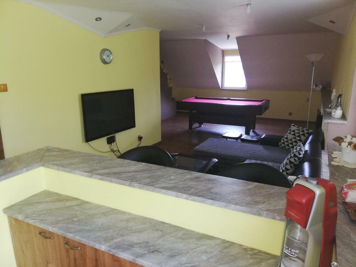 privát femamki Apartman Licsérd Kültér fotó